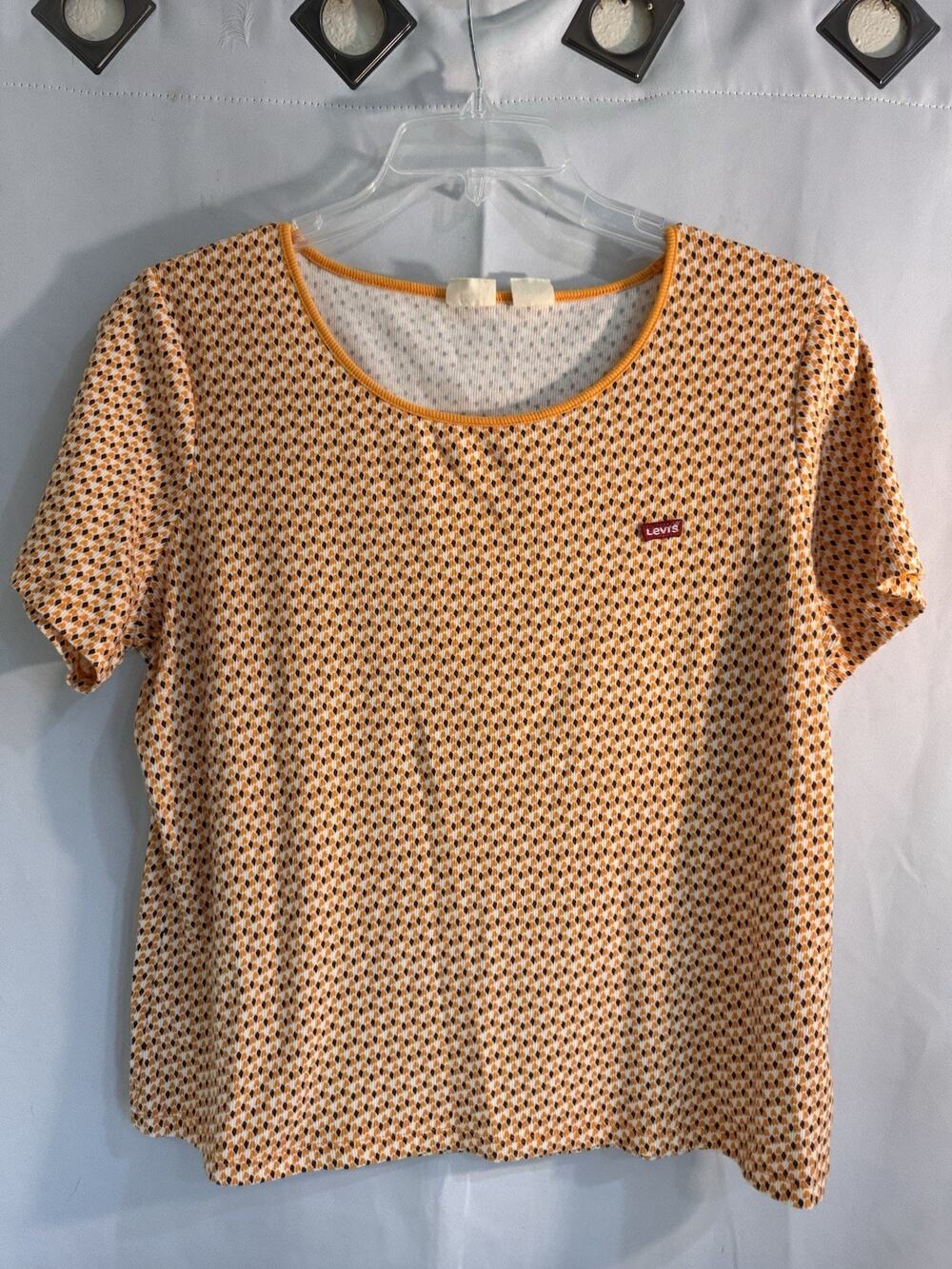 Levi's Women's Orange and Black Ribbed Patterned Tee Size 2X LY11
